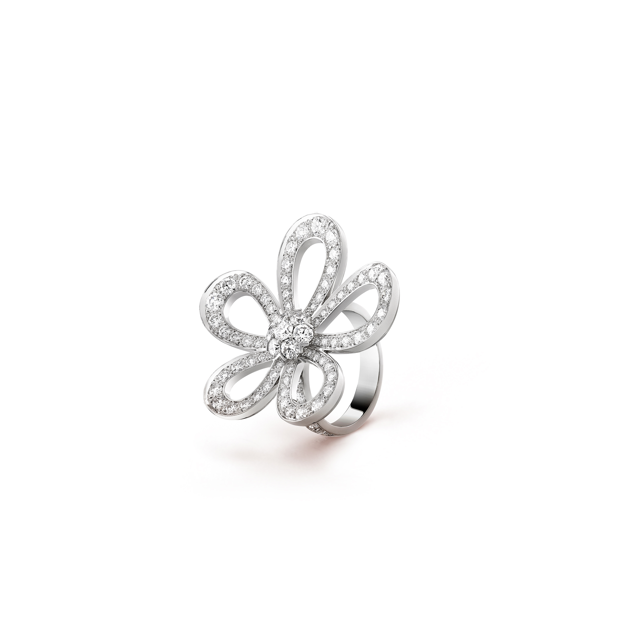 VAN CLEEF ARPELS FLOWERLACE RING - WHITE GOLD, DIAMOND  VCARP05300